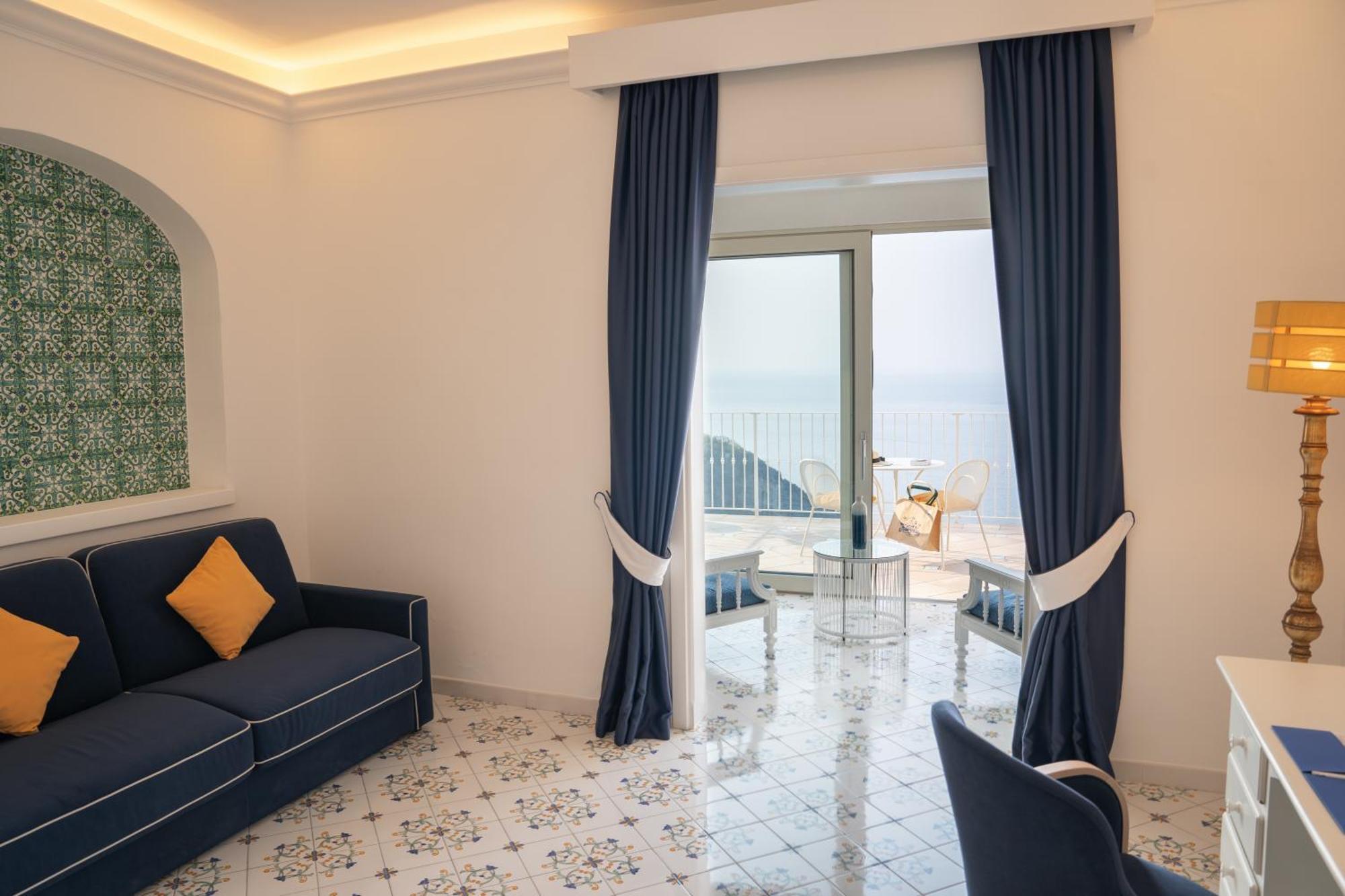 Grand Hotel Tritone Praiano Esterno foto