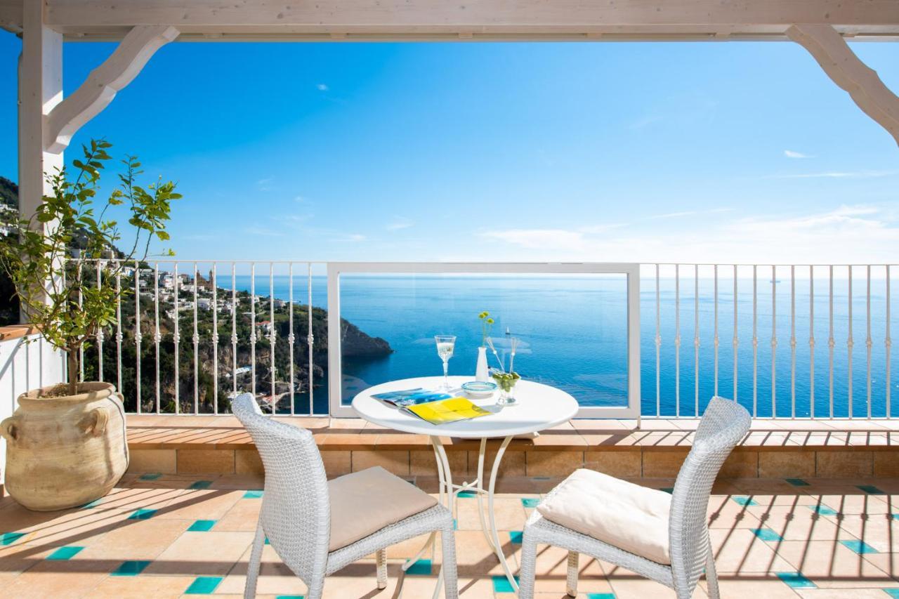 Grand Hotel Tritone Praiano Esterno foto